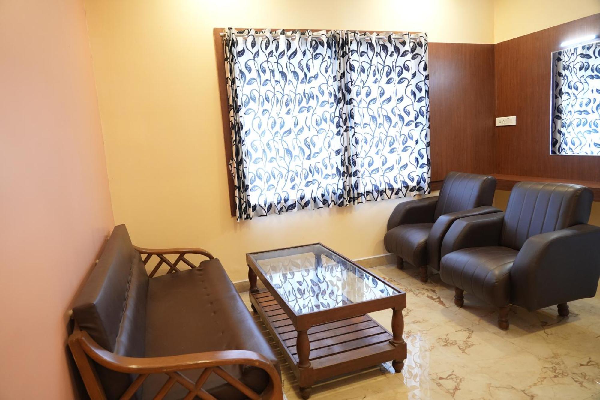 Pollāchi Sri Krishnan Residency酒店 外观 照片