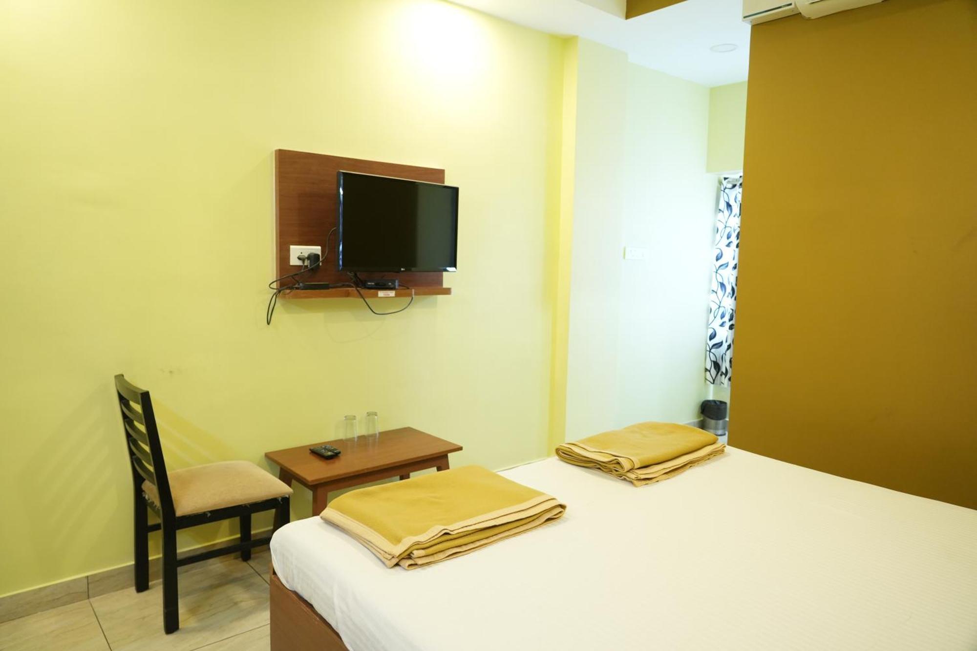 Pollāchi Sri Krishnan Residency酒店 外观 照片