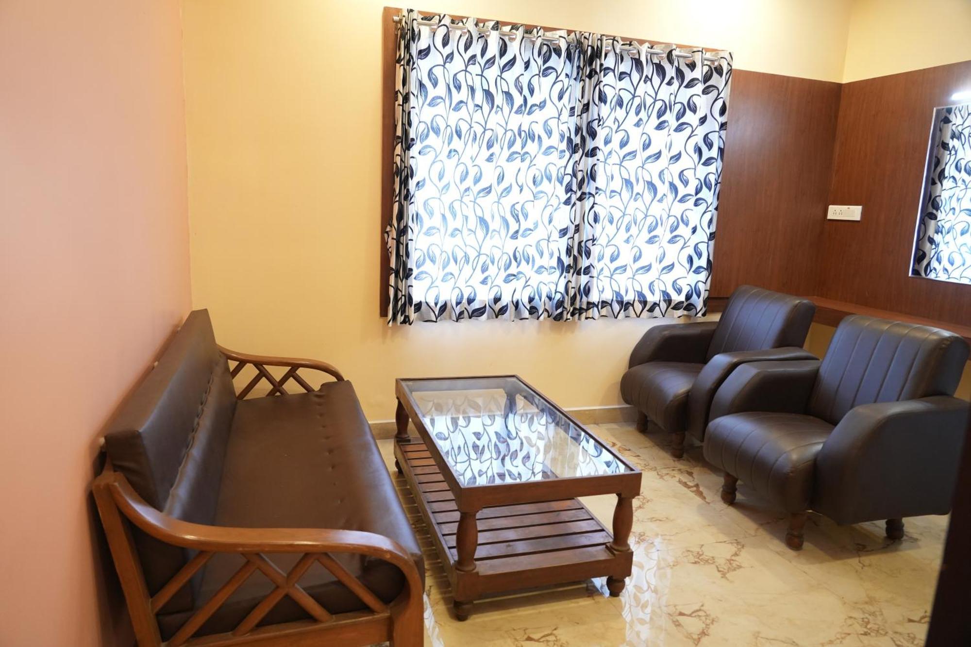 Pollāchi Sri Krishnan Residency酒店 外观 照片