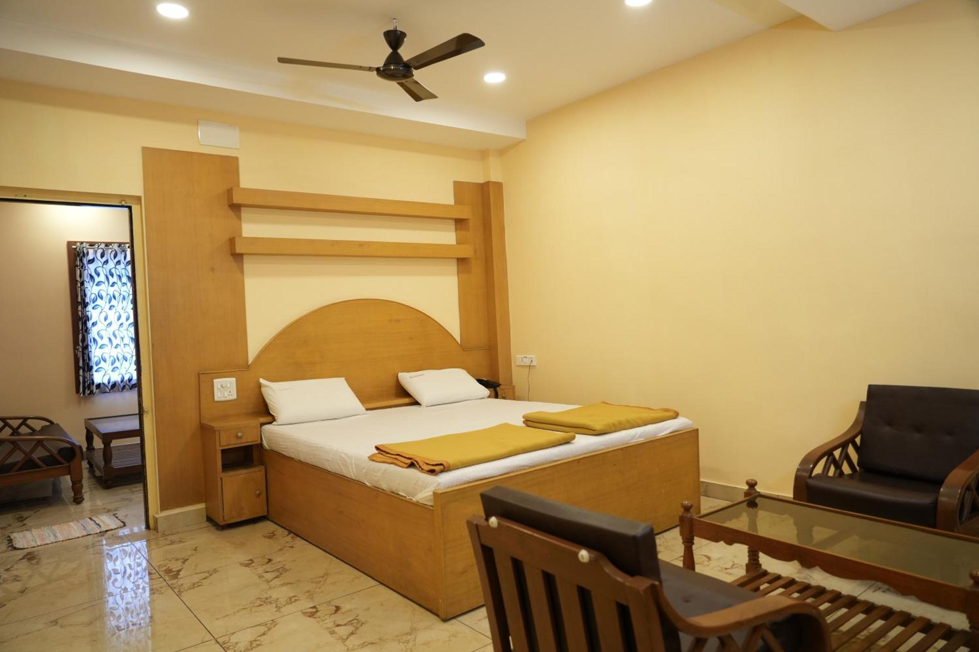 Pollāchi Sri Krishnan Residency酒店 外观 照片